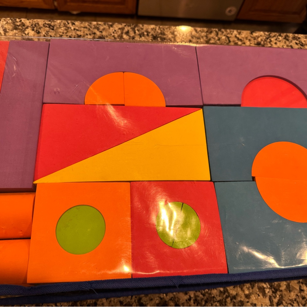 Colorful FOAM Building Blocks Set - Multicolor - Picture 2 of 2